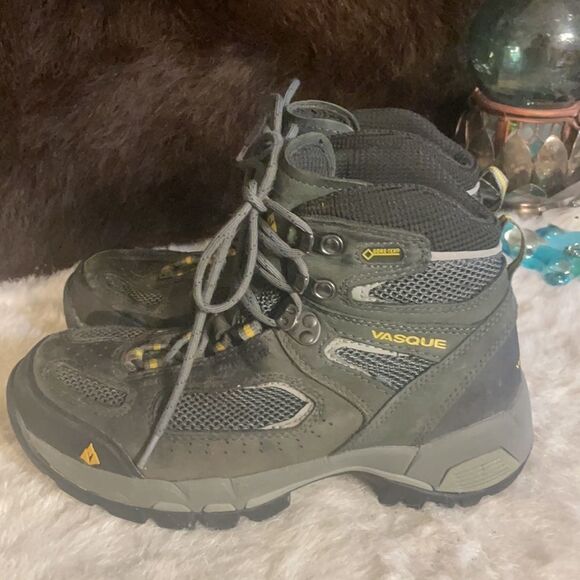 Vasque hiking boots 7 (5001)